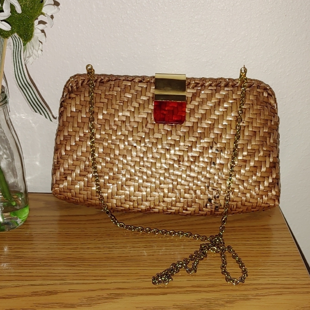 vintage Tan and Gold Woven Shoulder Bag with Chain Strap